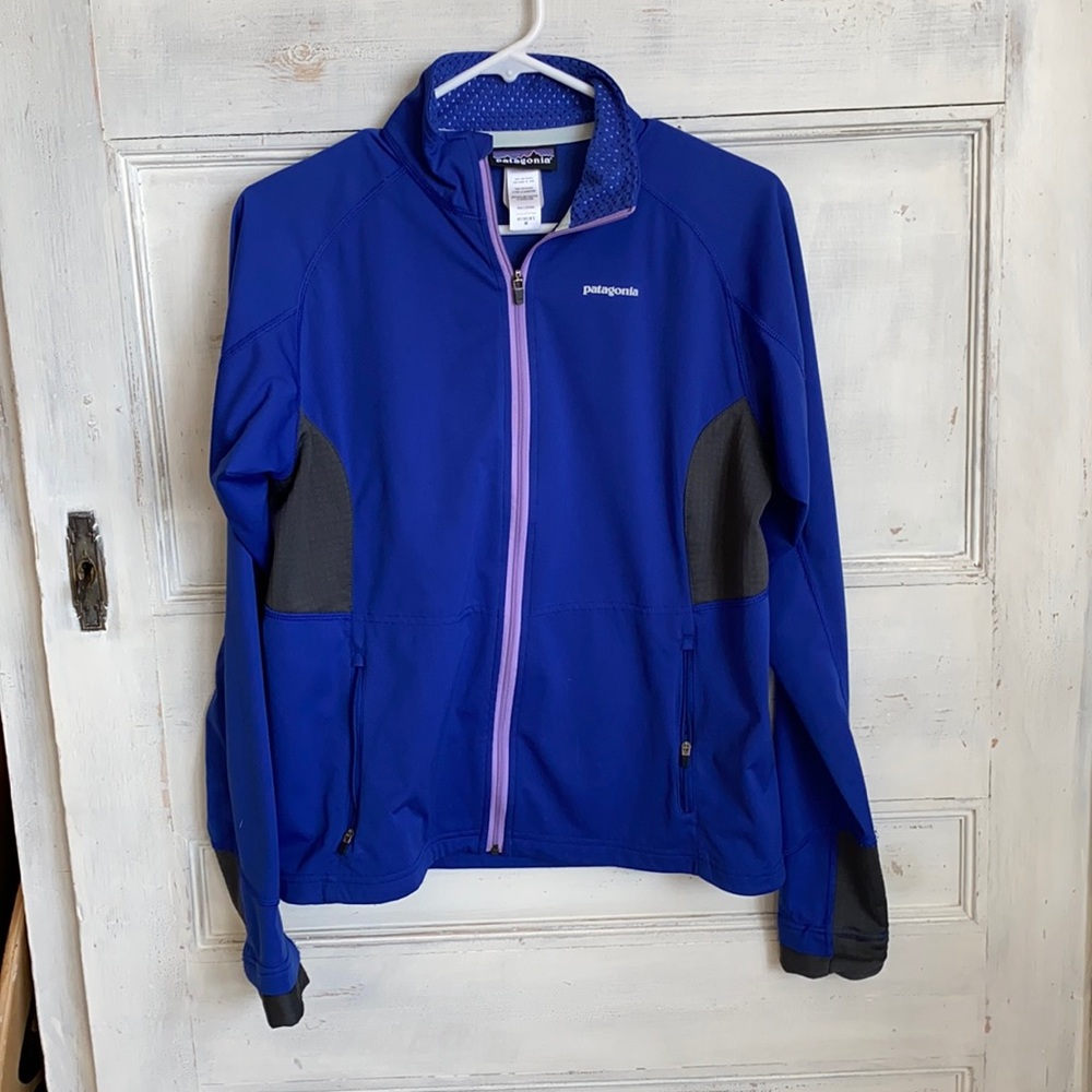 Patagonia royal blue running jacket.